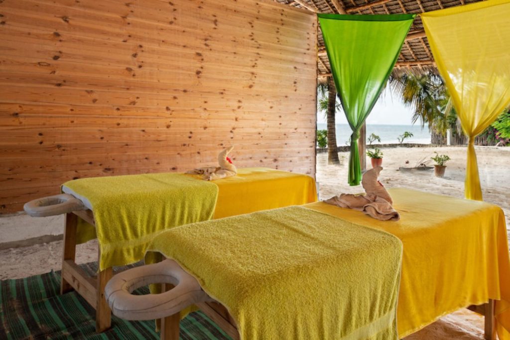 Fun Beach Resort Zanzibar massage